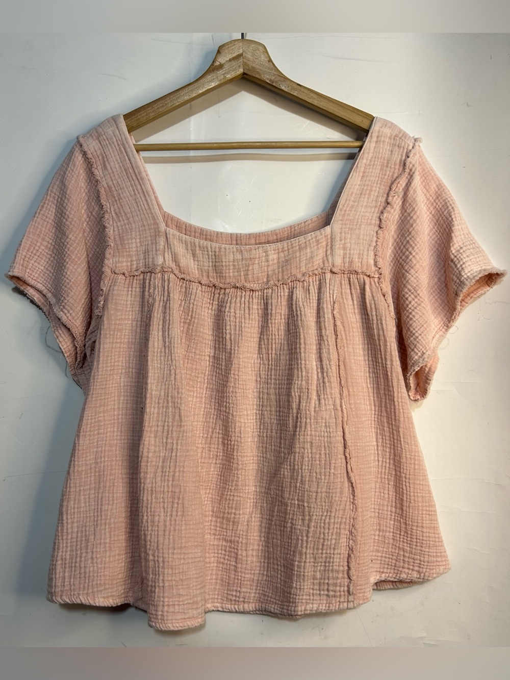 Easel by Anthropology Pink Textured Babydoll Blouse Large